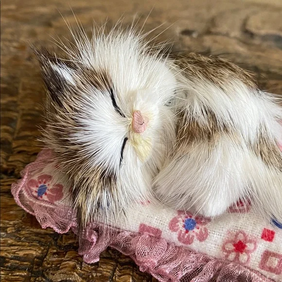 🐈Vintage🐈Cat Sleeping on Pillow - Picture 6 of 8